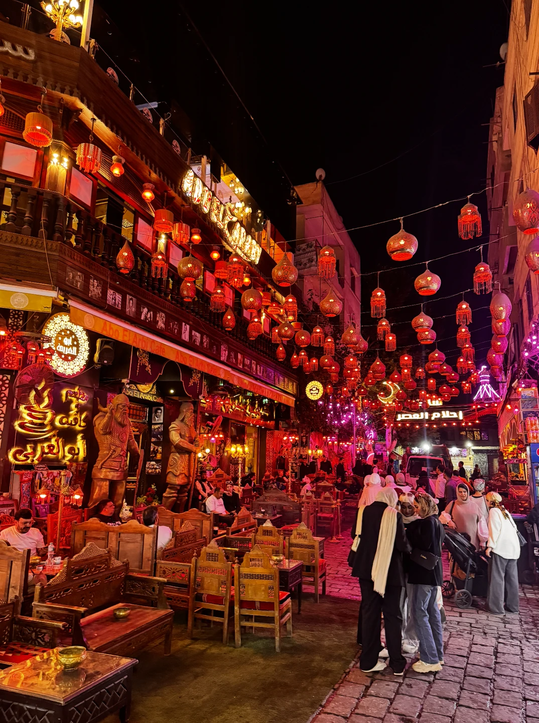 Очень советую любые экскурсии с гидом Ибрагимом! За несколько дней мы с ним посетили все основные