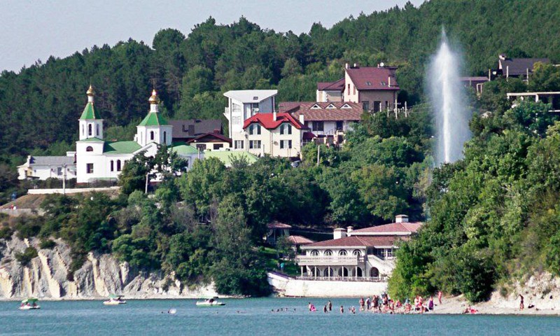Ах, Абрау! Из Анапы — на главный винный курорт Краснодарского края