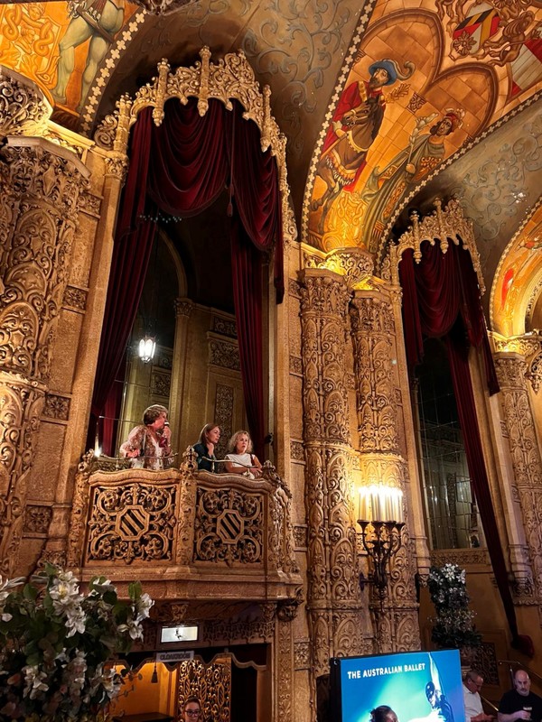 По Мельбурну пешком и на историческом трамвае