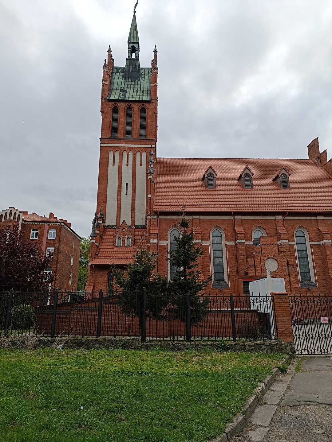 Кёнигсберг. История трёх городов (Елена)