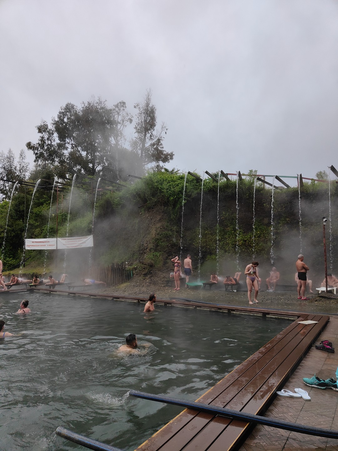 Ждали интересного времени препровождения, а получили рядовую экскурсию в запотевшем микроавтобусе, где много времени в пути