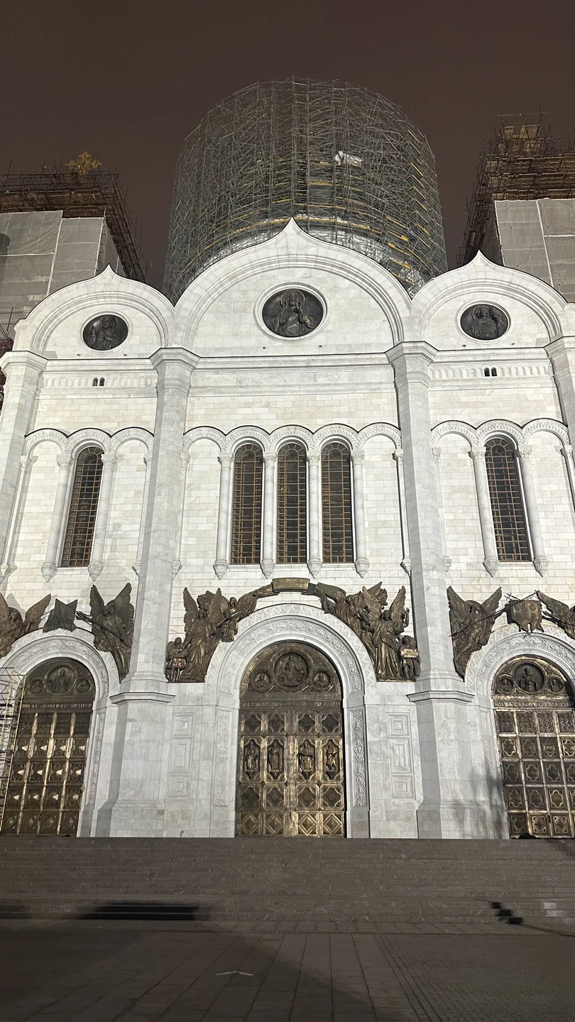 Очень атмосферная экскурсия! Как мини путешествие! Потрясающая атмосфера!! Никита просто волшебник! И чай из термоса и магический шар! Рекомендую!