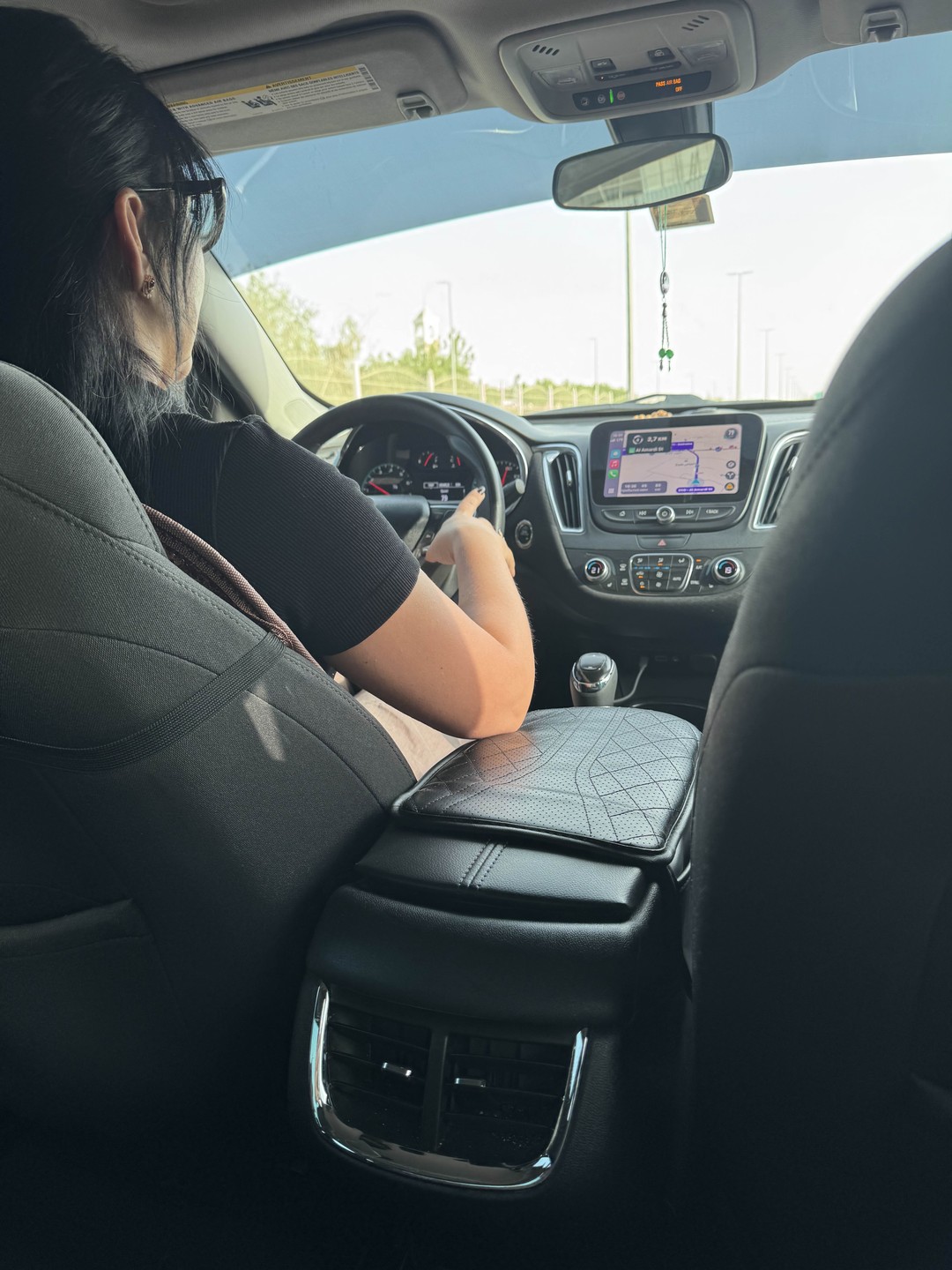 Повезло, что за мной приехала водитель Маша. Плавно ведя машину, она делилась со мной рецептами приготовления