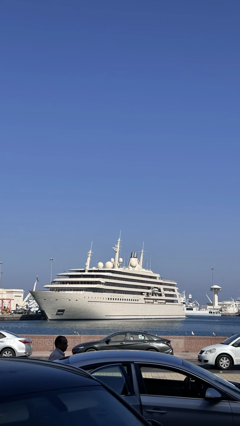 Выражаем благодарность гиду Ольге за профессионализм и внимательность. Она блестяще провела познавательную экскурсию по намеченному маршруту