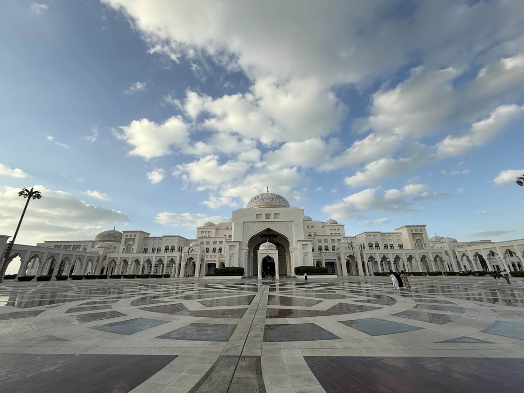 Были на экскурсии с Исламом, всё прошло замечательно!