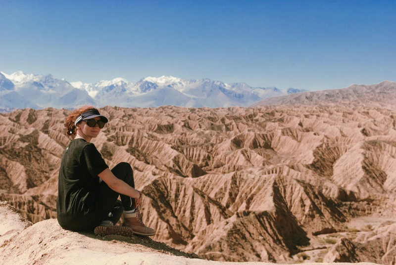 Весна в Киргизии: тур на майские с конной прогулкой, мастер-классом, пикниками и купанием