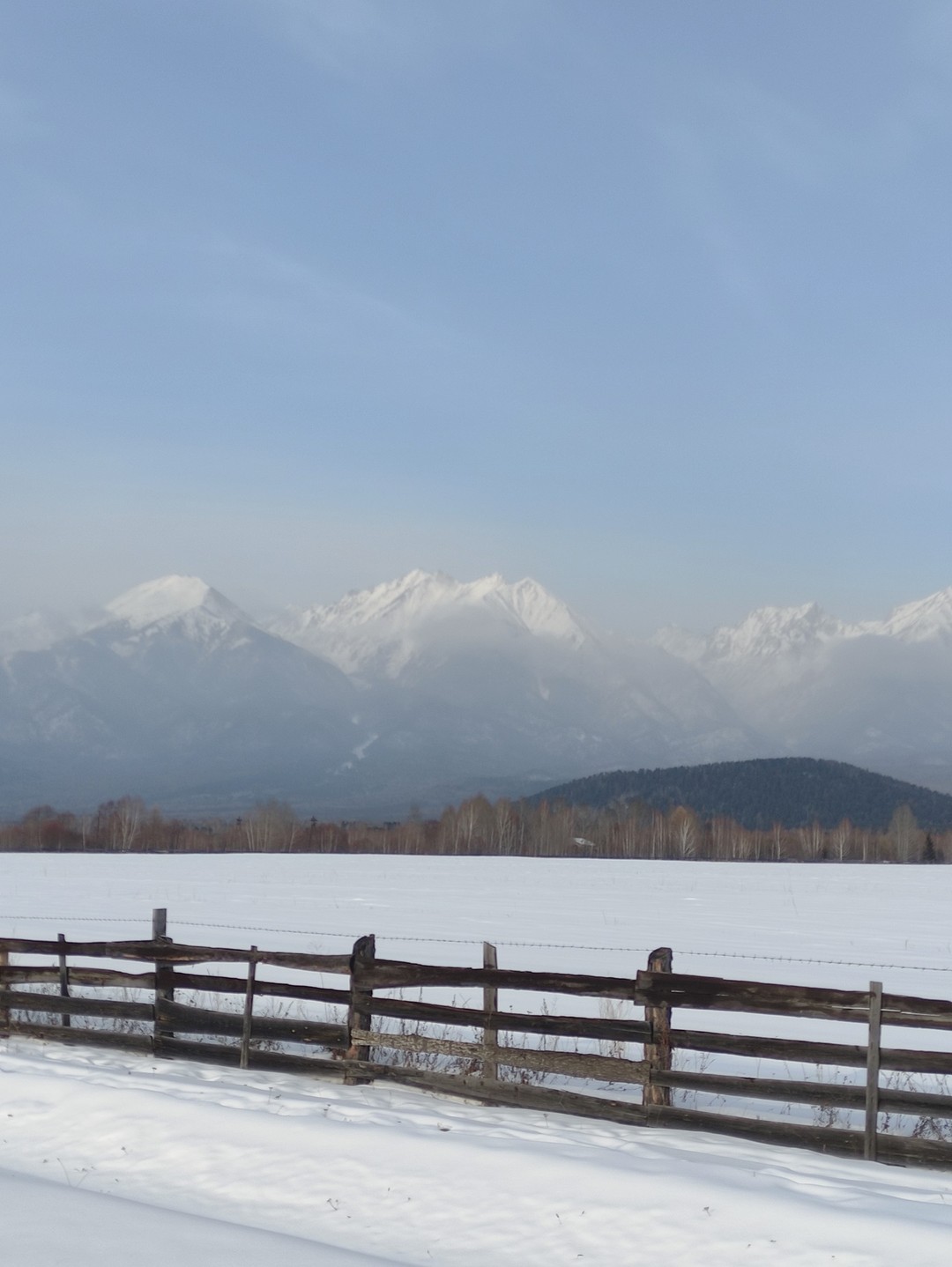 Прекрасная экскурсия. Очень профессиональный экскурсовод-водитель Илья. Получили массу информации об истории края, этнографии, культуре малых народов