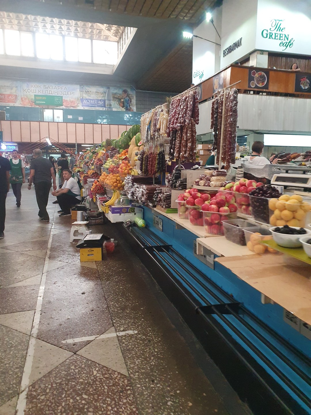 Вообще в каждом городе советую брать экскурсию, потому что у меня постоянно не хватает времени не