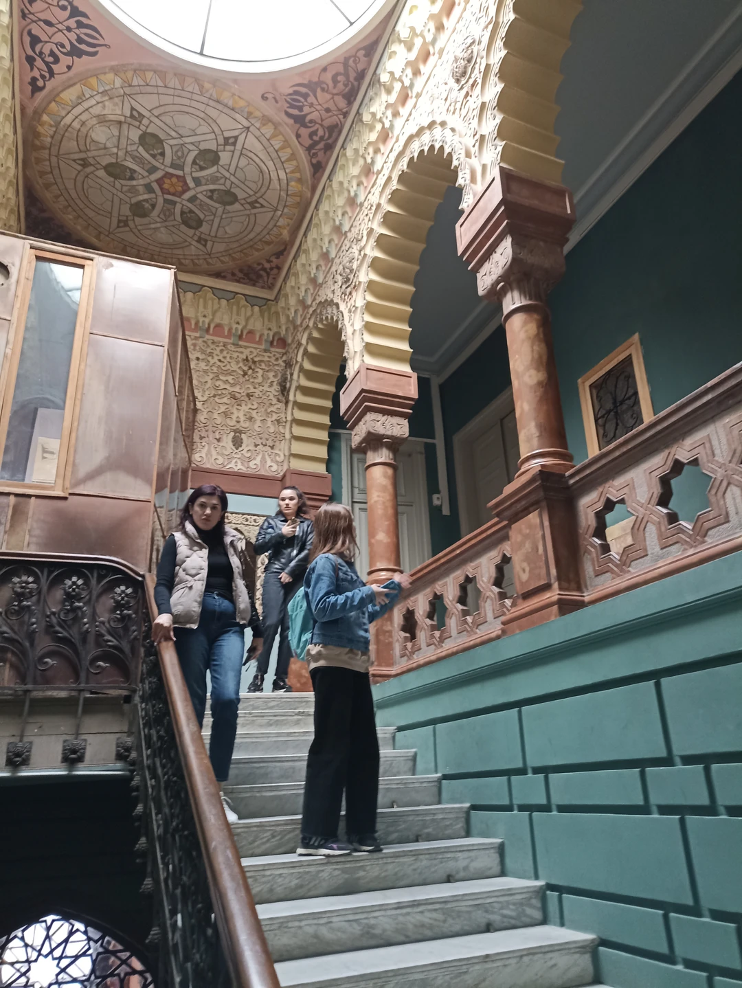 Старый Тбилиси по-новому: прогулка-квест (Юля)