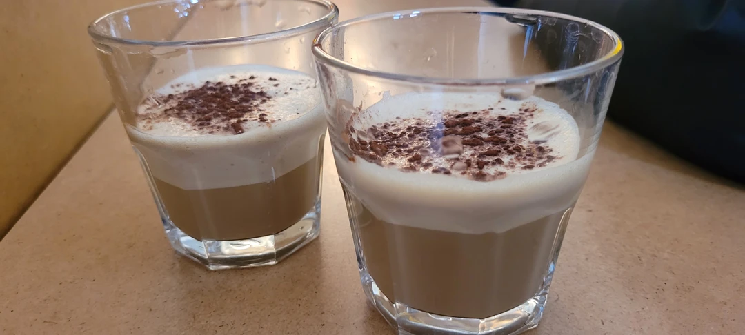 Прекрасное утро праздничного дня! Алексей - очень интересный рассказчик, вежливый человек. Было показано много визуальных материалов