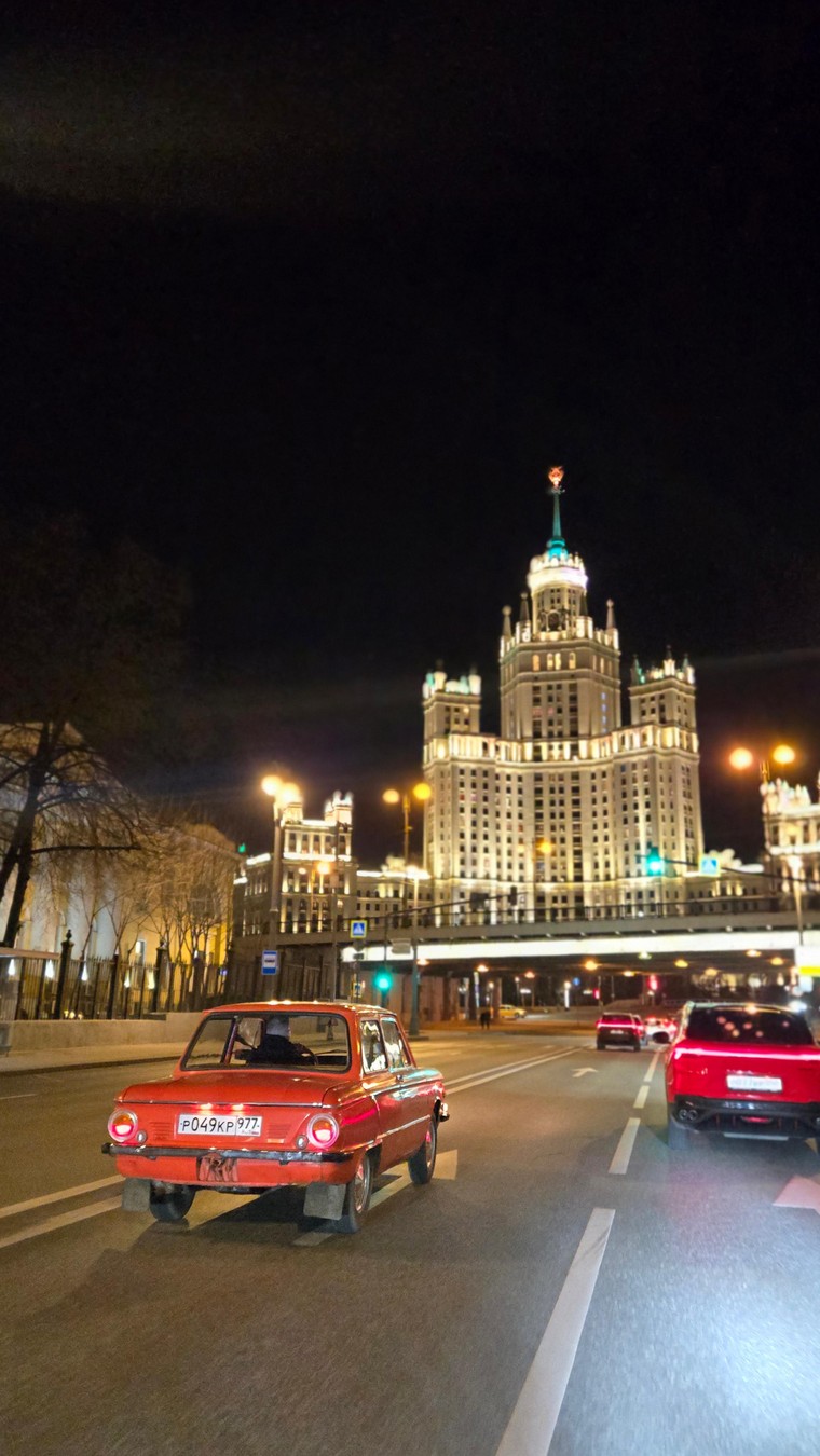 Фото Москва винтажная: автопрогулка на «Запорожце»