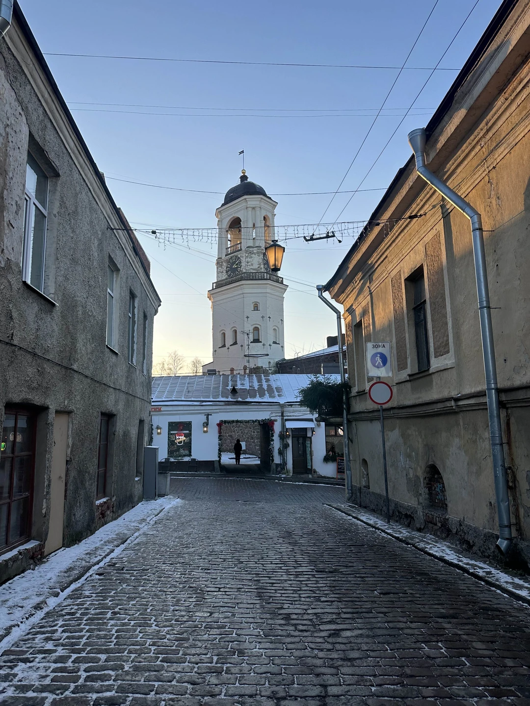 Путешествие по Выборгу на автомобиле с панорамной крышей (Юлия)