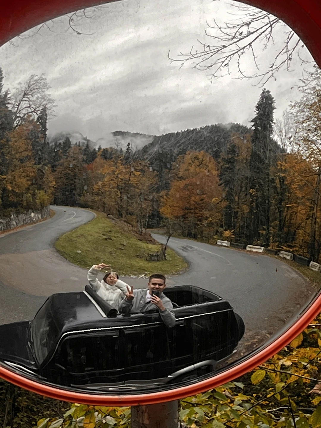 Отличный получился тур! Мы с девушкой в полном восторге, Руслан сам предлагал оптимальный маршрут, куда в