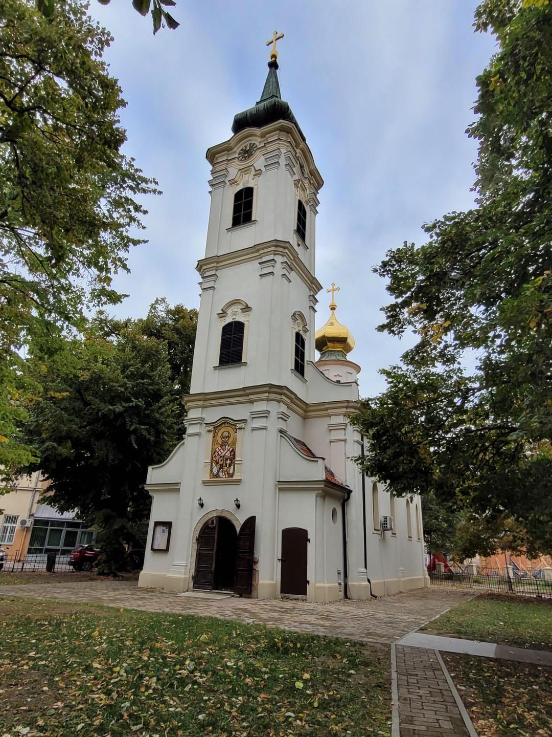 Помимо всем известных достопримечательностей Нови-Сада, Светлана показала нам массу интесных уголков, в которые мы сами и