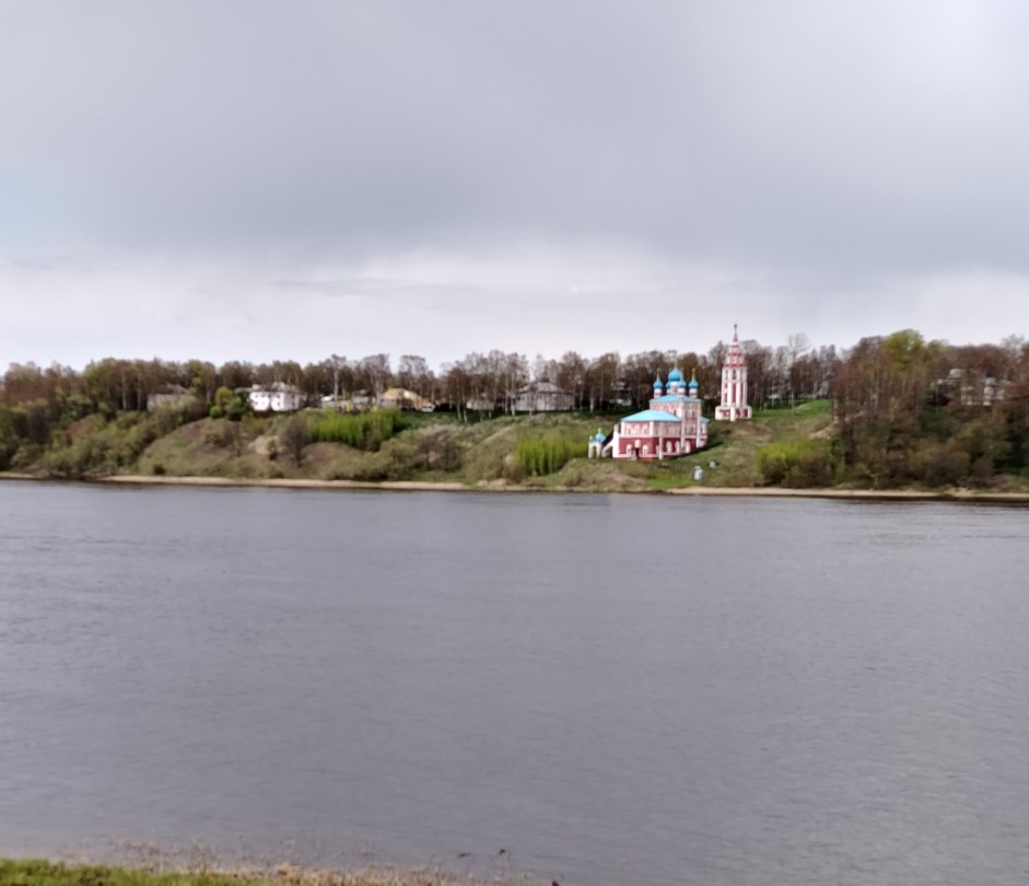 7мая мы посетили маленький городок на Волге с большой и богатой историей. Мы гуляли в сопровождении