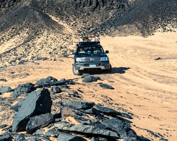 Белая и Чёрная пустыни