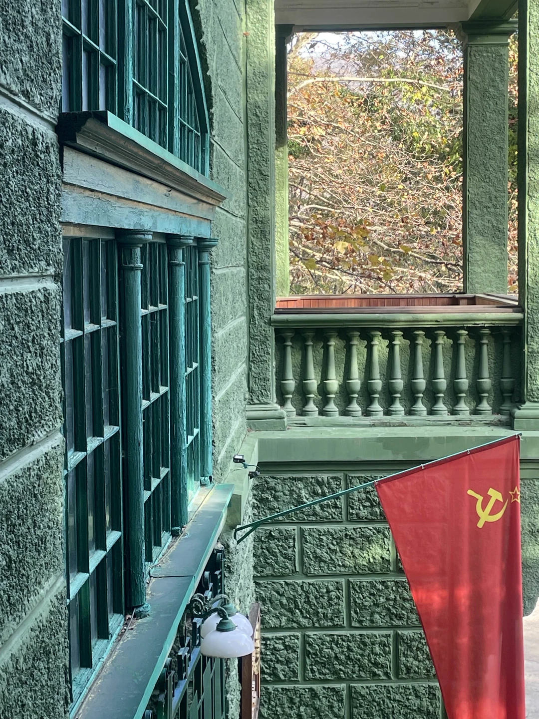 Замечательная экскурсия - интересный рассказ и приятный маршрут. Познавательно, живописно и нестандартно. Однозначно рекомендуем!