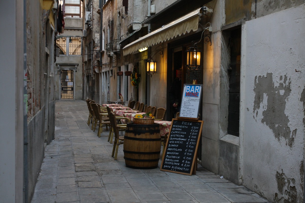 Венецианская Биеннале 2025 с экспертом арт-рынка (10/11)