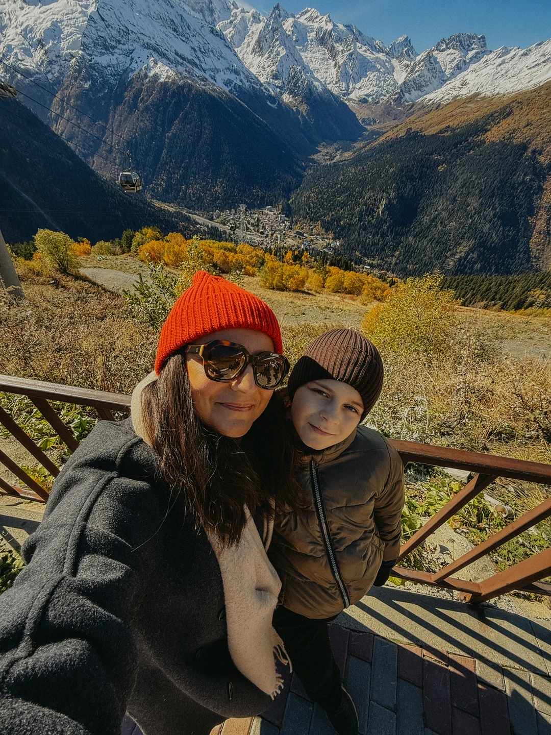 Огромное спасибо Сергею за сопровождение в горы!!! Мы в итоге поехали в Домбай!