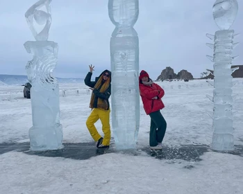 Прибытие на Ольхон и прогулка по Хужиру: мыс Бурхан, столбы сэрге, Сарайский пляж