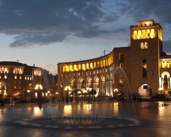 Хор Вирап и Арарат, Севан и концерт «Би-2» в Ереване