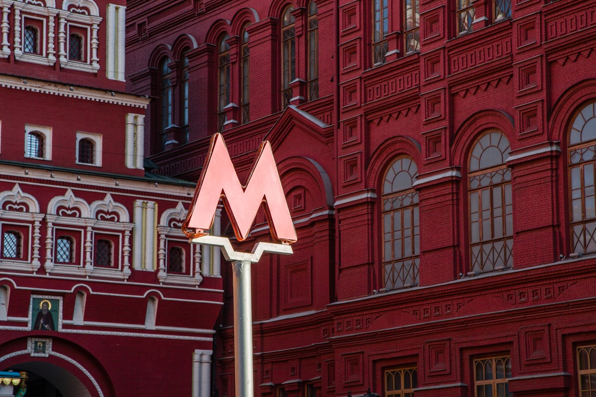 Фото 1 - Экскурсия: "Подземное наследие: московское метро"