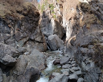 Хойморский дацан и прогулка к водопадам
