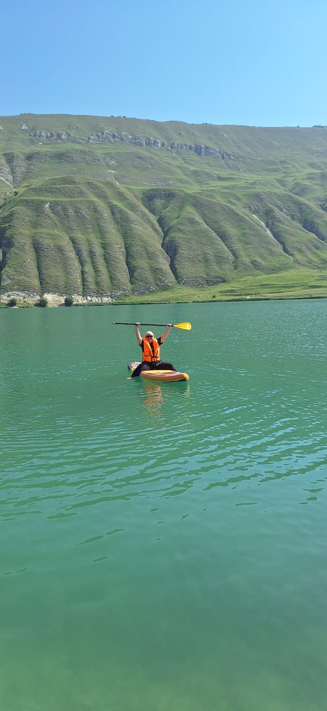 Здравствуйте. Провели три незабываемых дня в горах. Мы ездили группой 5 человек в очень комфортном микроавтобусе.