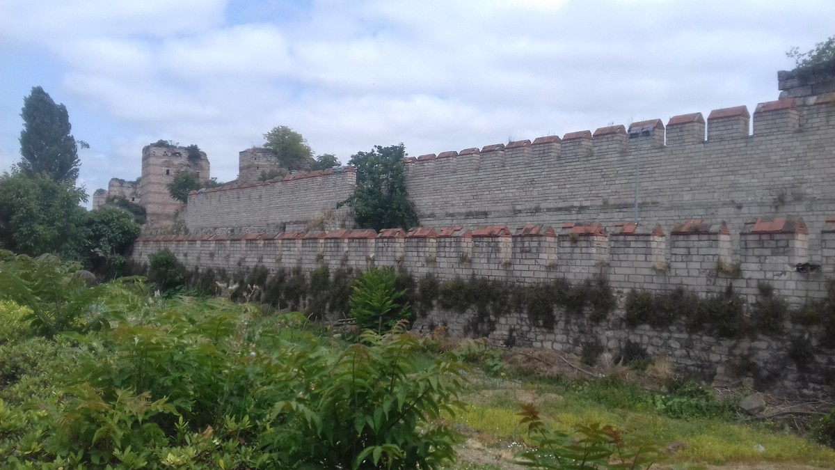 Оборонительные стены Константинополя (8/9)