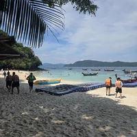 Фото отзыва 3: экскурсия "На катамаране по островам Пхукета (тайский буфет включён)"