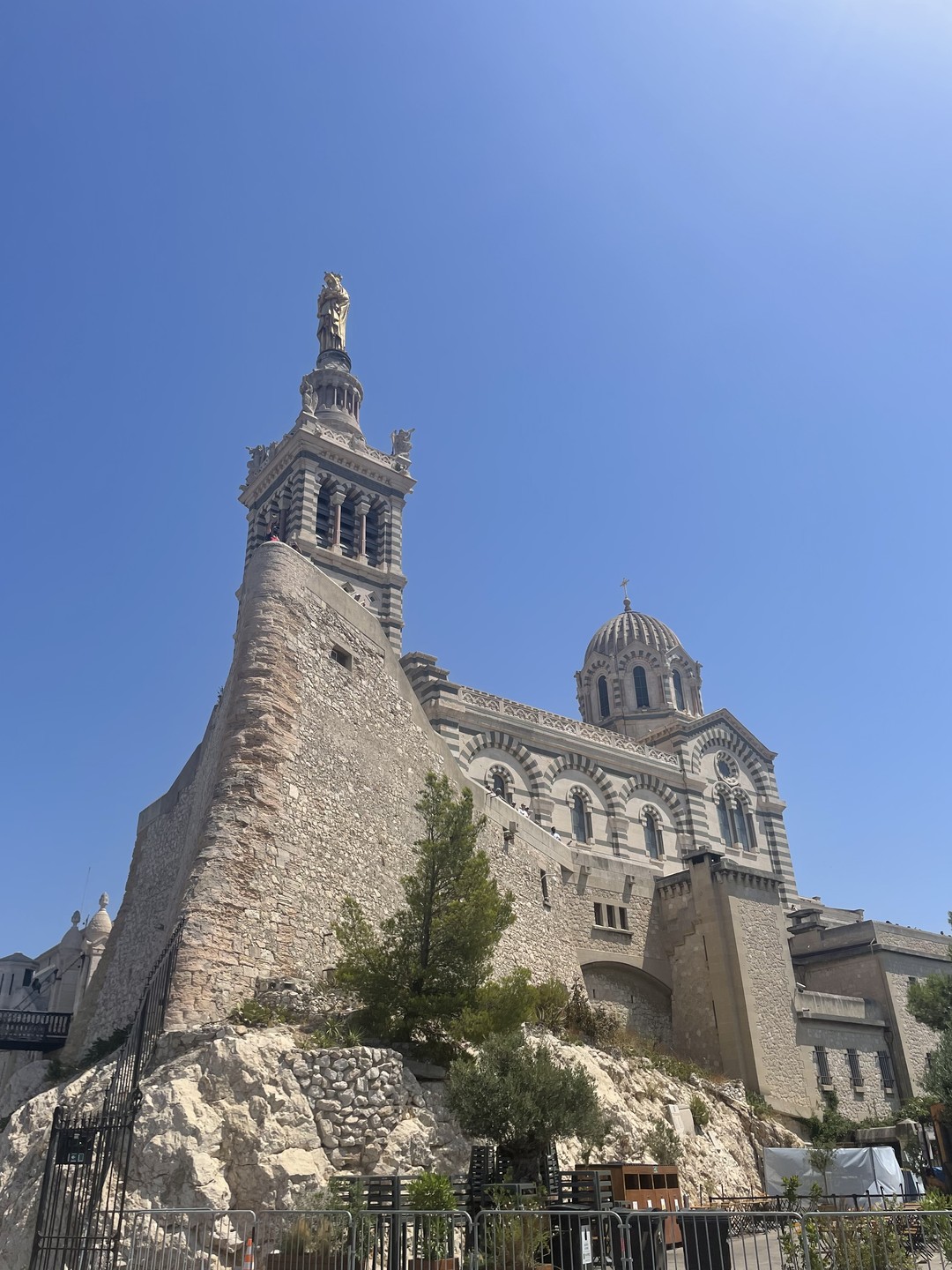 Спасибо, Виктору за отличную экскурсию и настроение. Все очень понравилось и места помещения и рассказ.