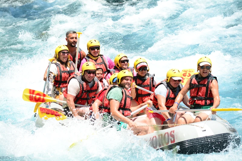 Рафтинг, багги, зиплайн и джип-сафари: программа 4 в 1 из Антальи