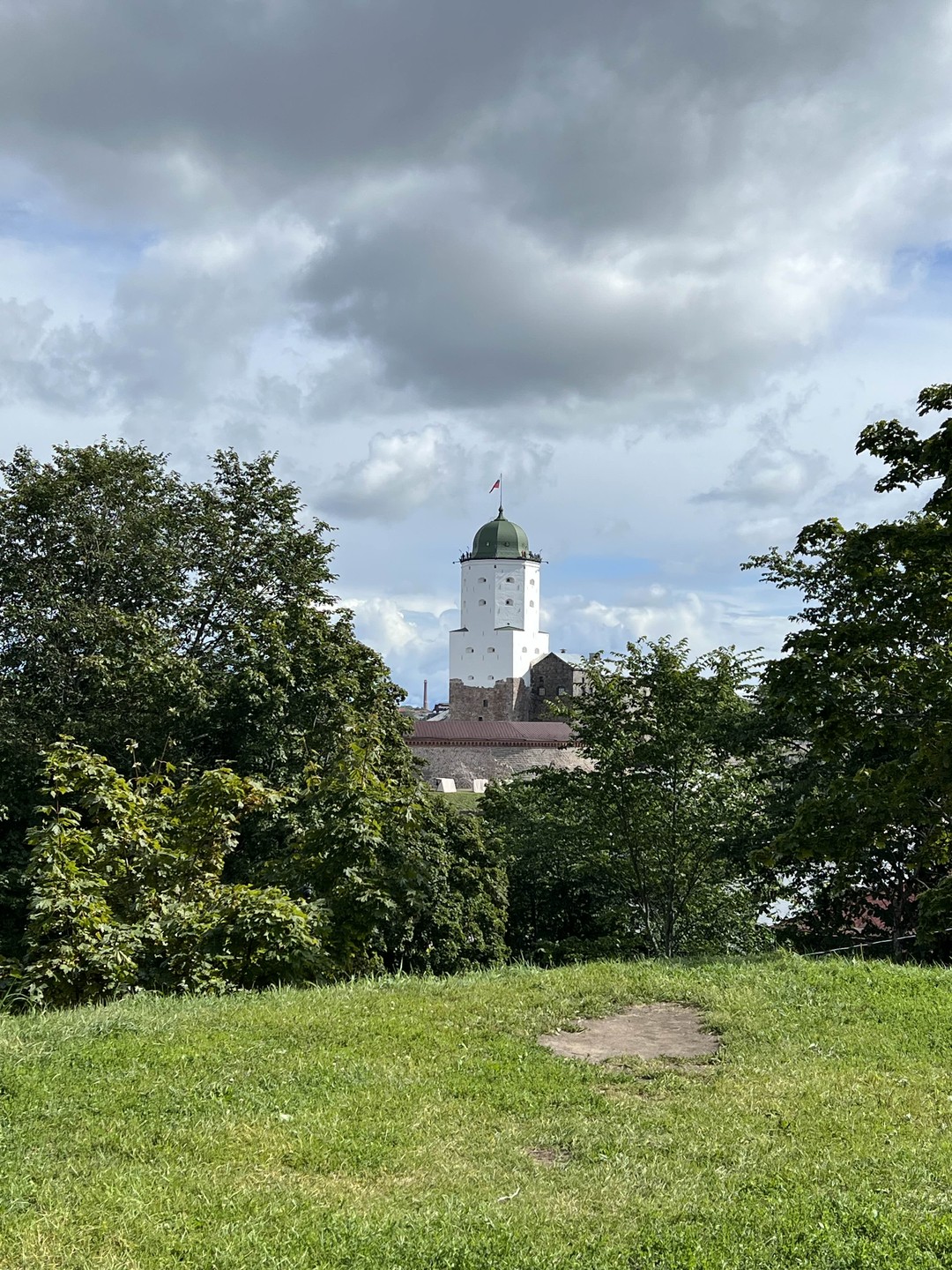 Выборг: от развалин монастырей к величию королевского Замка (Юлия)