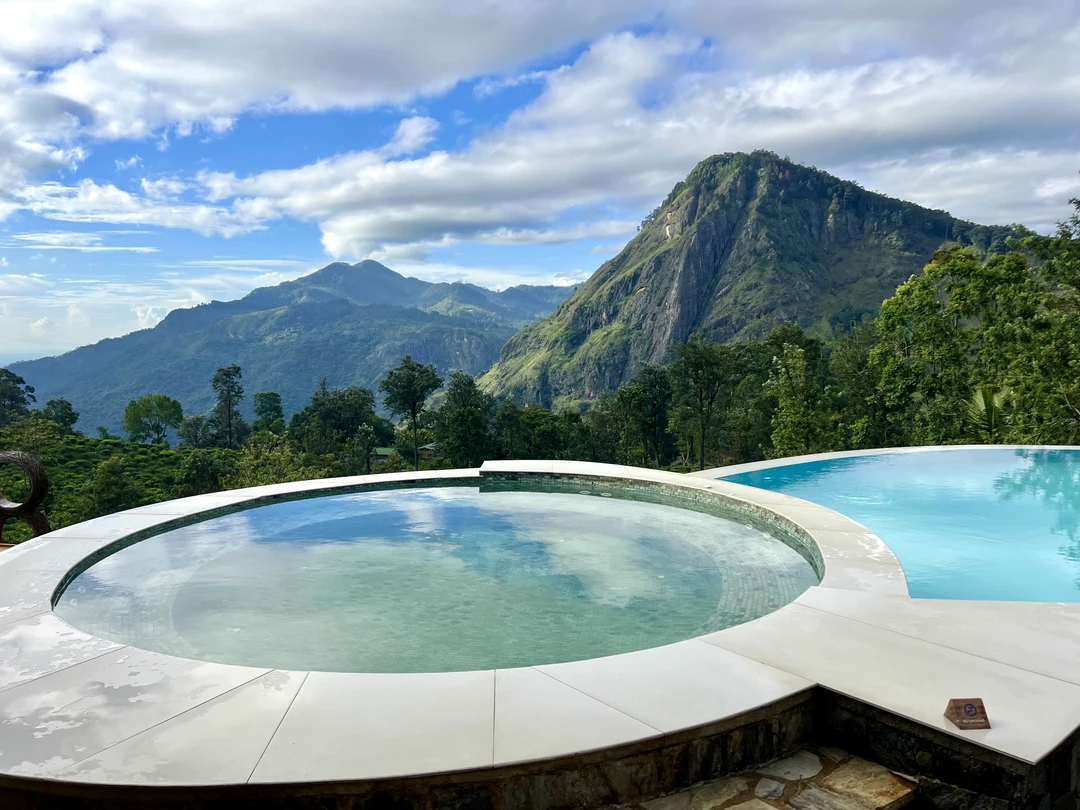 Очень насыщенная, интересная,яркая поездка! Невероятные виды, разные по эмоциям приключения! Гид Удаянга внимательный, заботливый, интересный-Путешествовали как