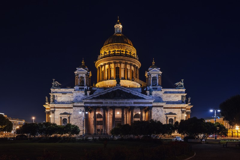 Виды Мистика Петербурга: автобусная экскурсия