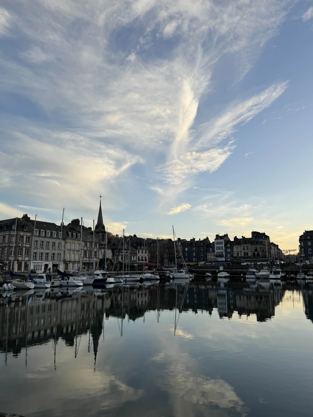 Из Парижа - в Руан, Этрета и Онфлёр за 1 день (Роман)