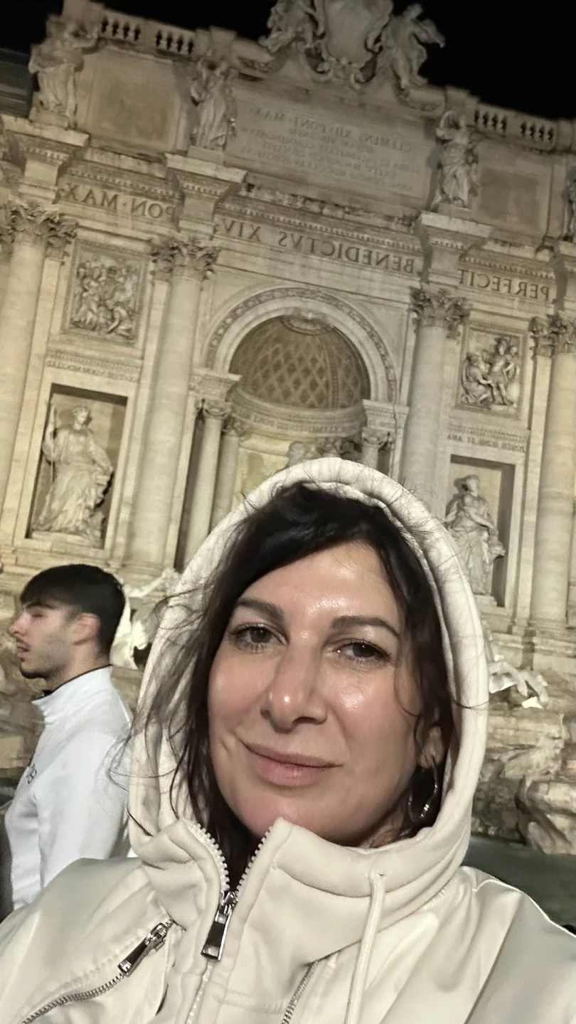 Благодарю Викторию за прекрасную прогулку по вечернему Риму!