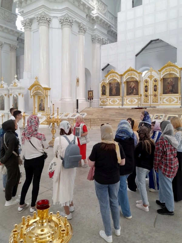 Знакомство с историей Смольного собора