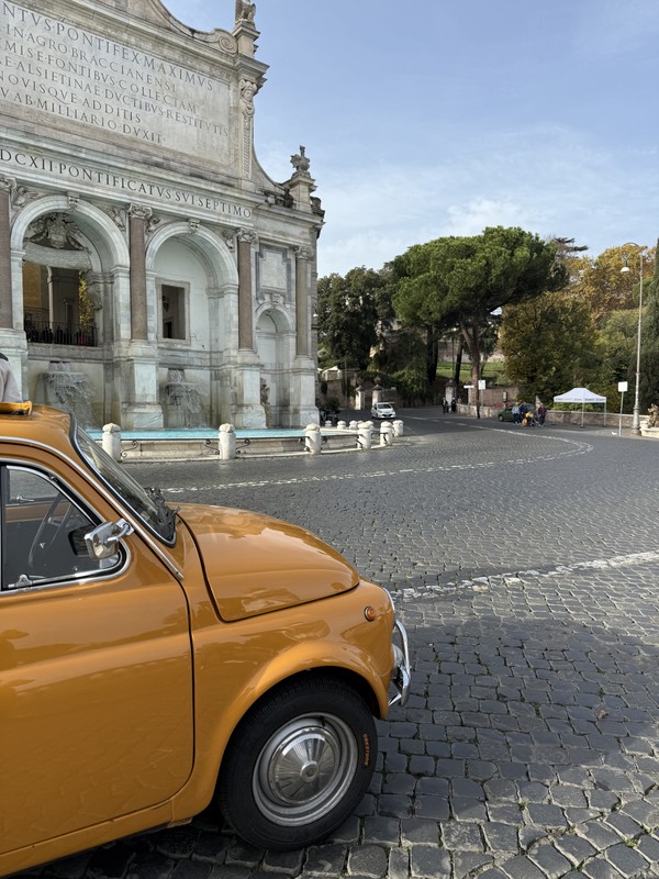 Рим на винтажном Fiat 500: фотопрогулка по городу