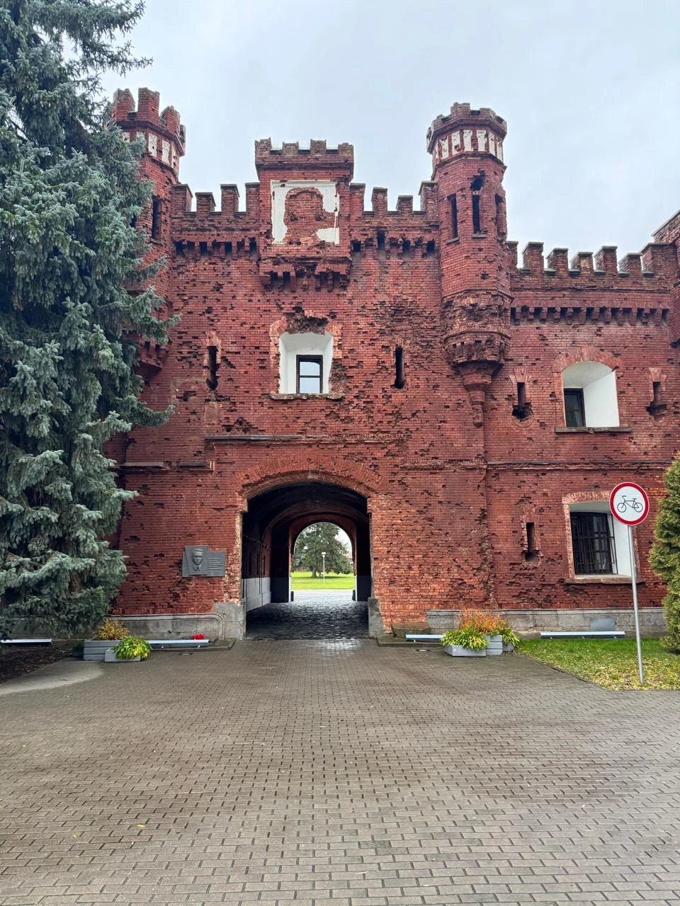 Брестская крепость и обзорная экскурсия по городу (Марина)