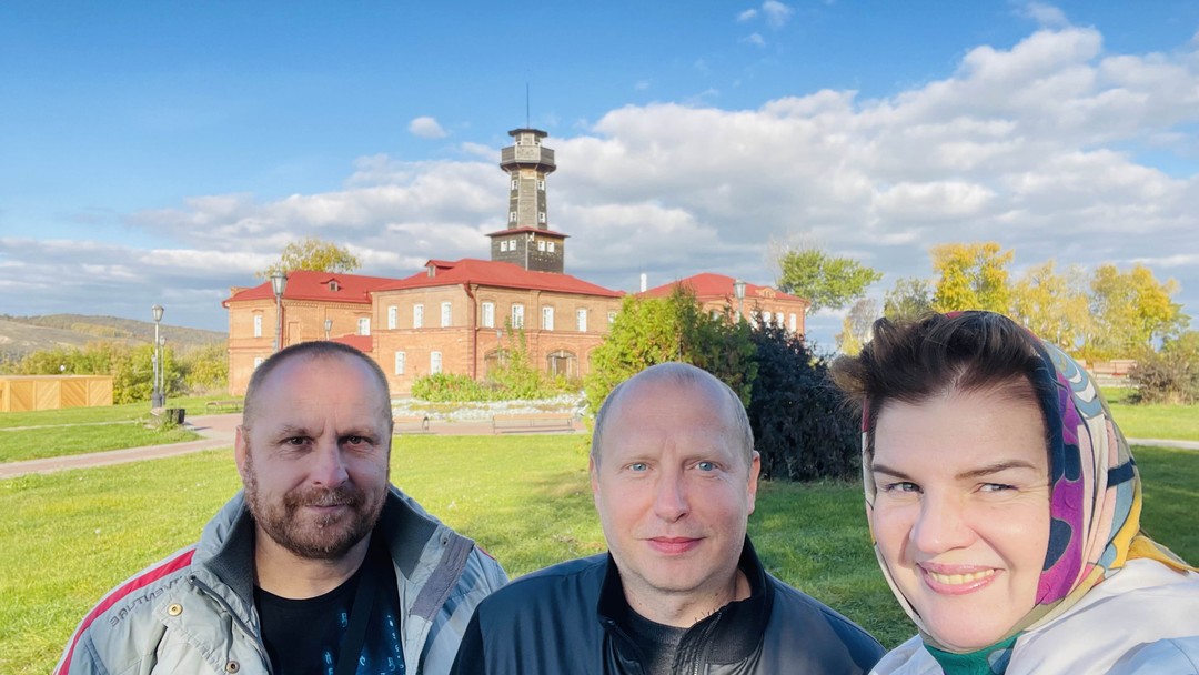 Чингиз,привет из Москвы! Спасибо за потрясающее знакомство со Свияжском. Вы сумели показать и рассказать так, как