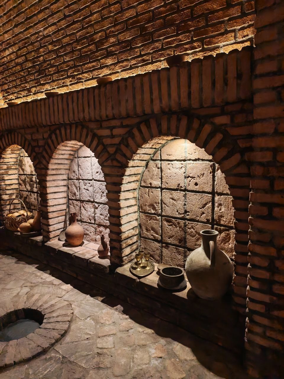 Отличная экскурсия по Сигнахи! Гиды — семейная пара — очень приятные и интересные люди. Их рассказы