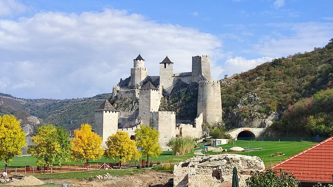 Очень понравилось, советую никаких нареканий все было на высоком уровне