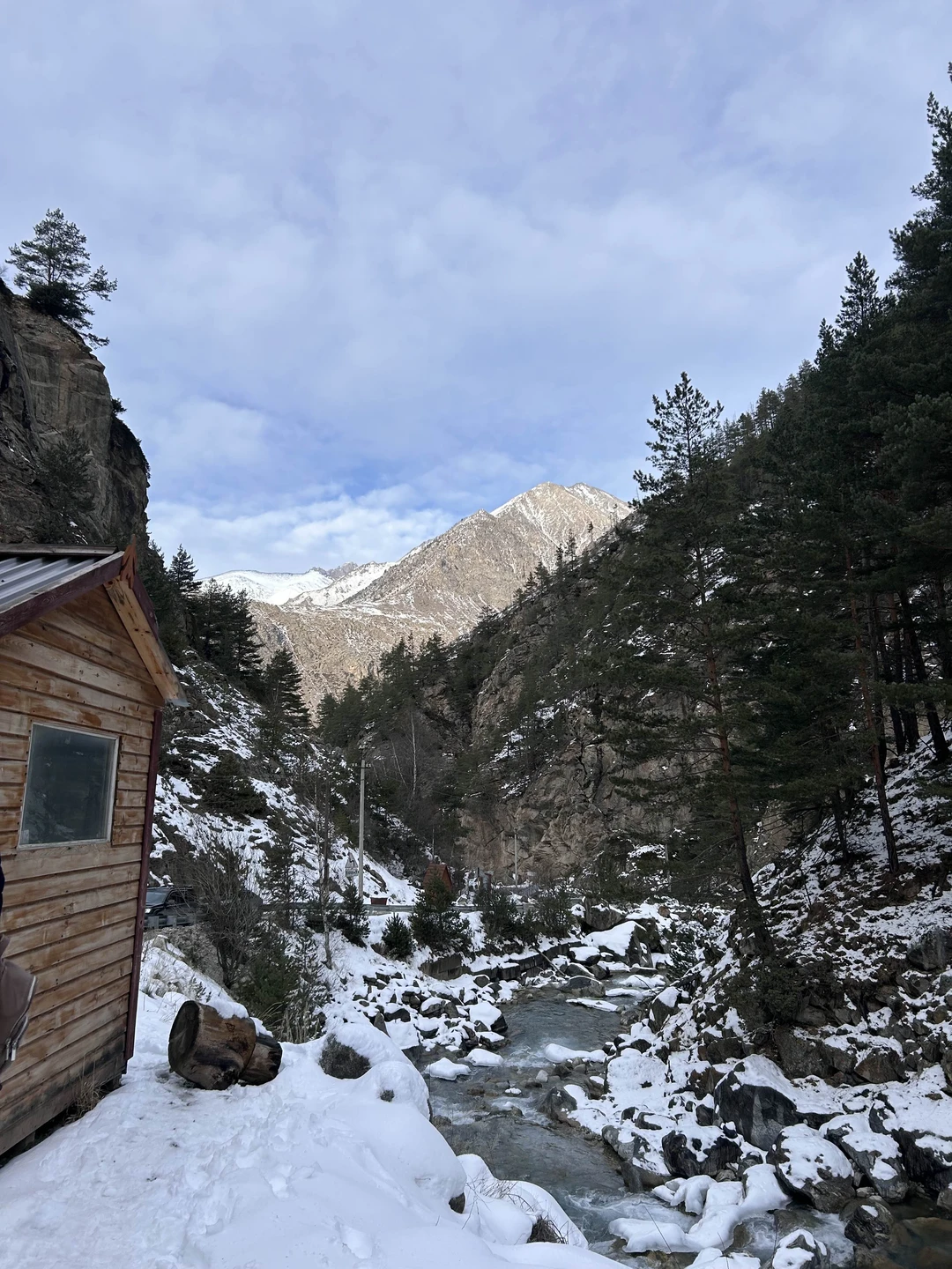 На джипе к Эльбрусу: Гижгит, поляна Азау и поляна Нарзанов (Анна)