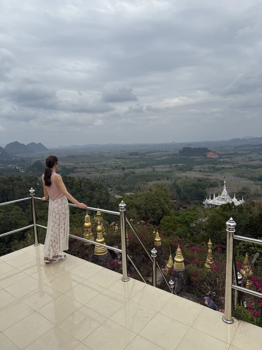 Добрый день, хочу поделиться незабываемым впечатлением от этой экскурсии! Скажу сразу, в Тайланде мы были много