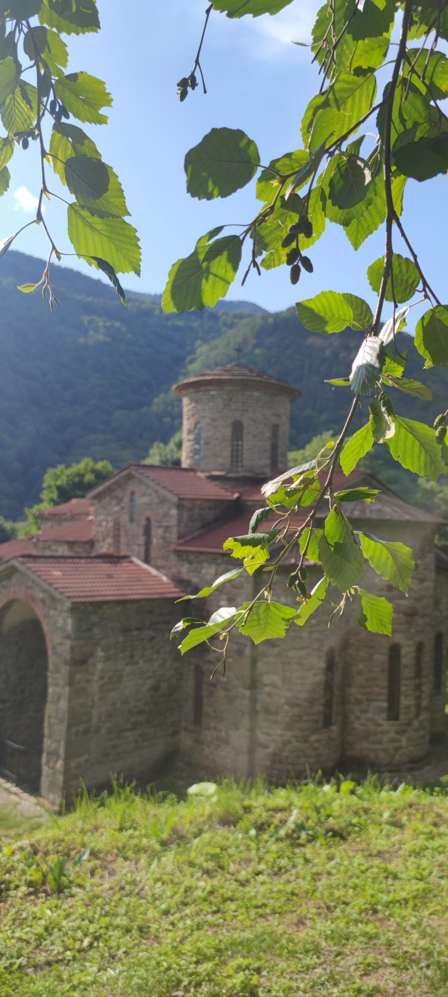 Архыз – жемчужина Кавказа, и это был великолепный день, проведенный там! Наш гид Анзор- настоящий кавказский