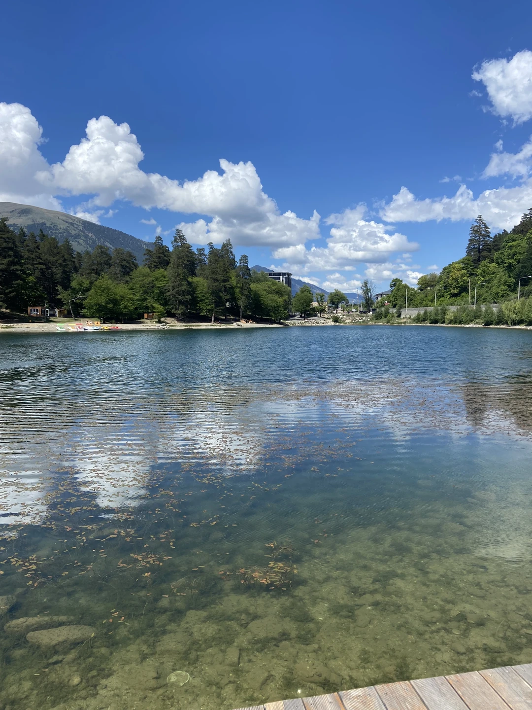 Поездка состоялась, гид Станислав приехал в назначенное время, коммуникабельный, вежливый человек. Экскурсией остались довольны, время пролетело