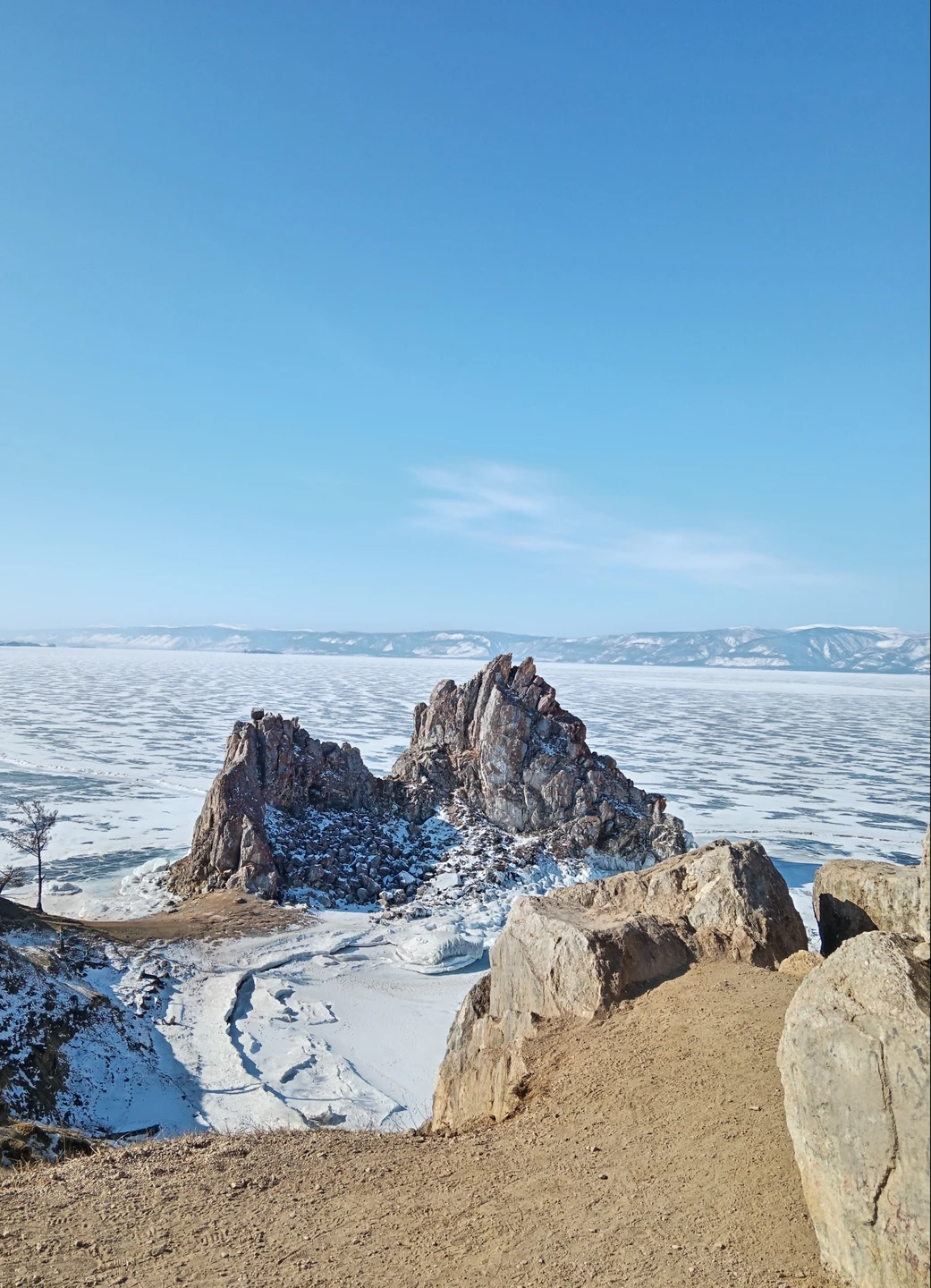 Организация тура на высшем уровне, посетили все заявленные локации и остались в восторге от красоты Байкала