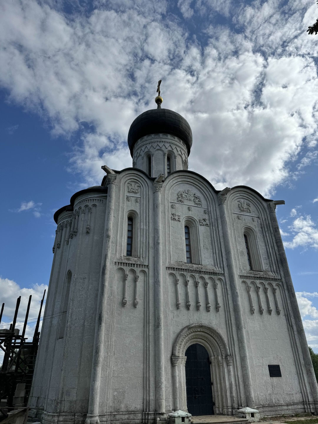 Большие истории малого города (Надежда)