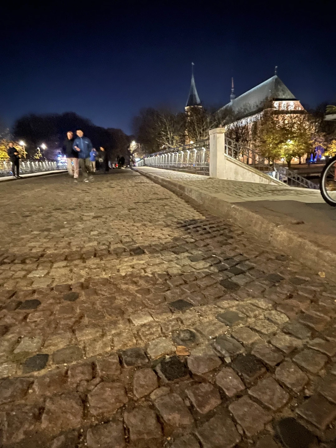 Ирина спасибо огромное за экскурсию) Очень интересно и познавательно, а самое главное понятно всё было рассказано